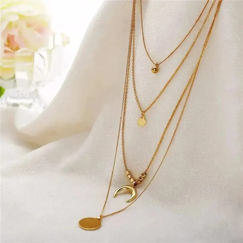 🌙 Multi-layer Moon Pendant Necklaces for Women - Elevate Your Bohemian Style 🌙