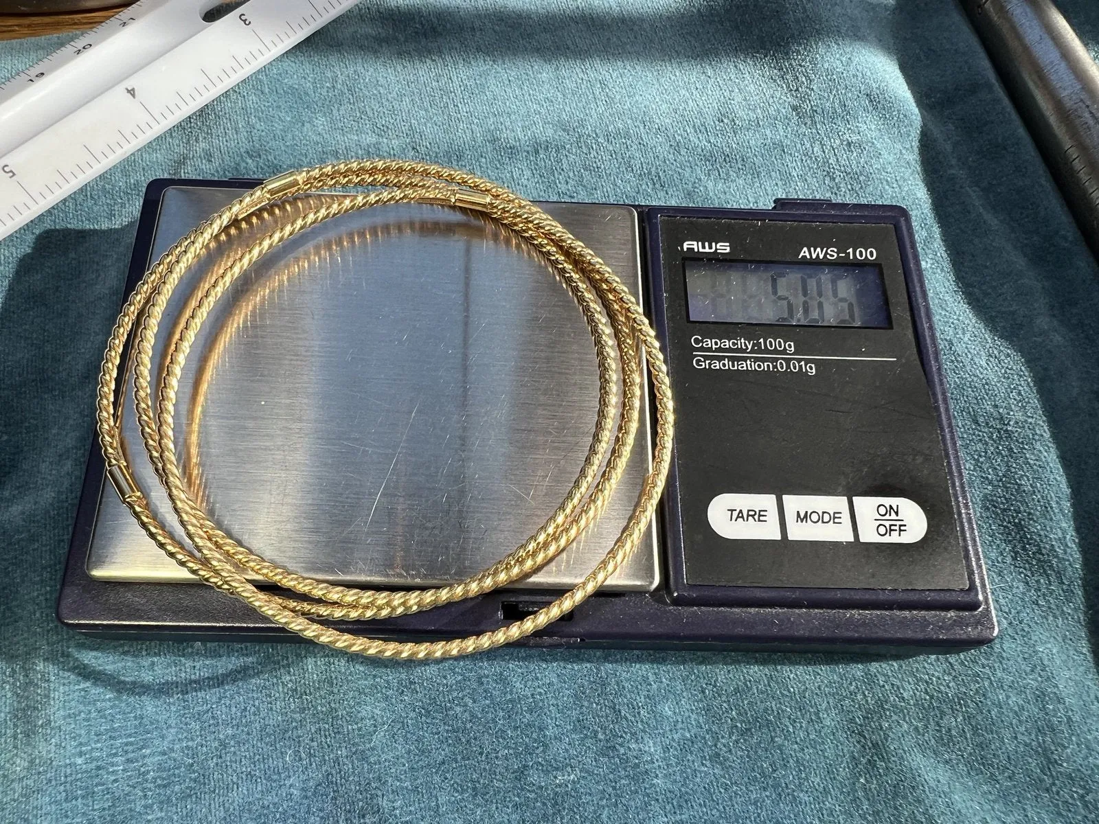 14k Yellow Gold TWISTED ROPE Bangles.  Set of 3