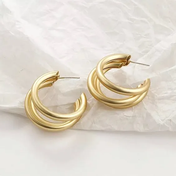 Artistic Gold Triple Hoops Earrings