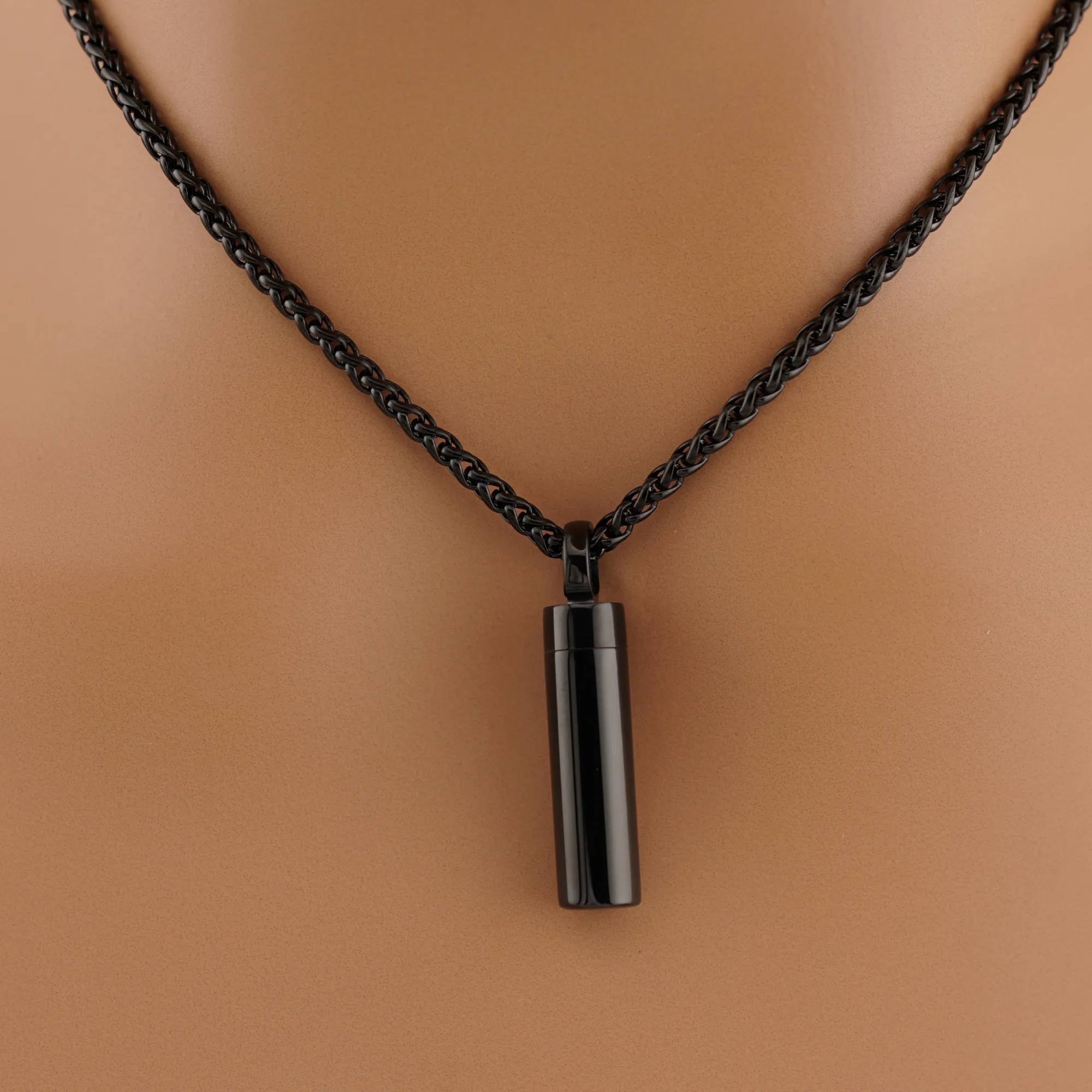 Captive Lock Key on 2.5mm Wheat Chain