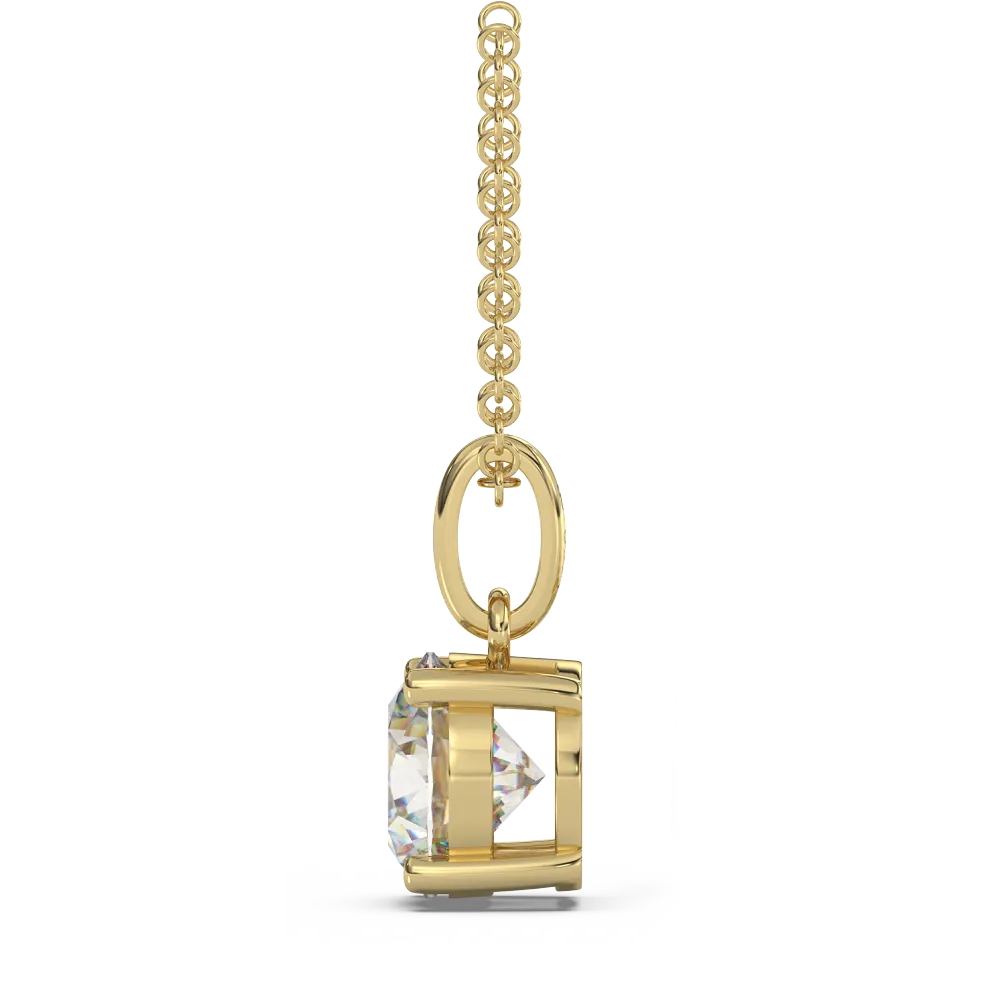 Classica VVS1 Round Cut Moissanite Solitaire Necklace