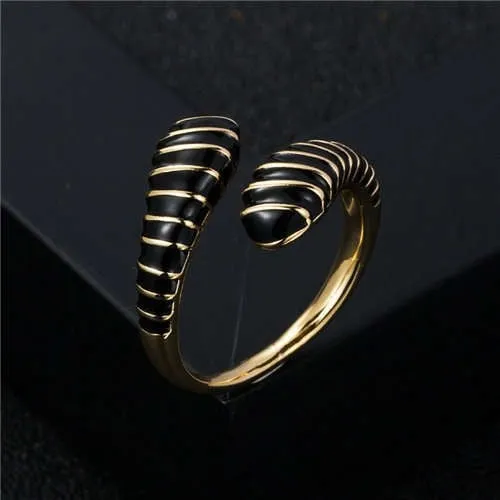 Cobra Noir: Creative Open-end Costume Ring