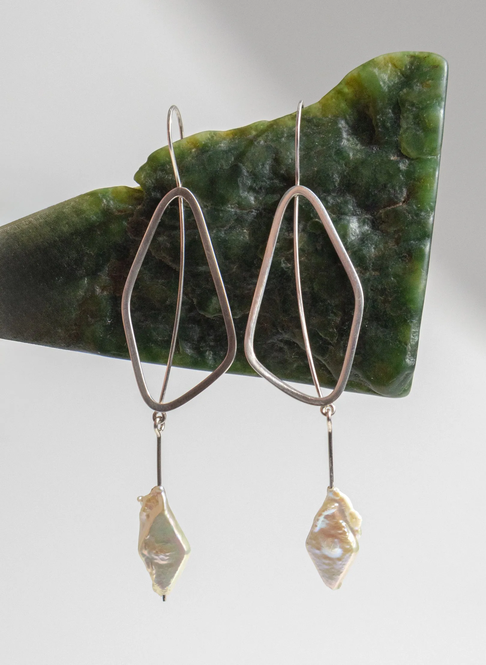 Delicate Leaf Earring with Rectangle Pearls