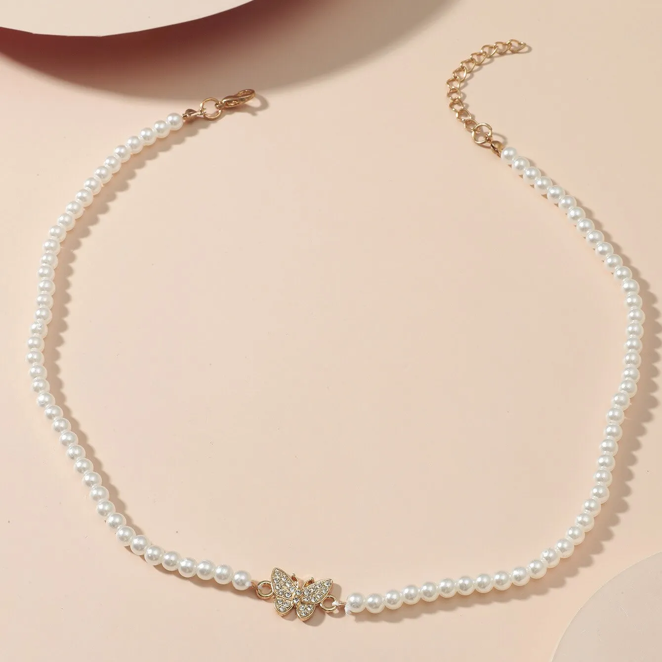Fashion Temperament Flower Pearl Necklaces Simple Creative Round Hollow Collar Choker Necklaces for Women