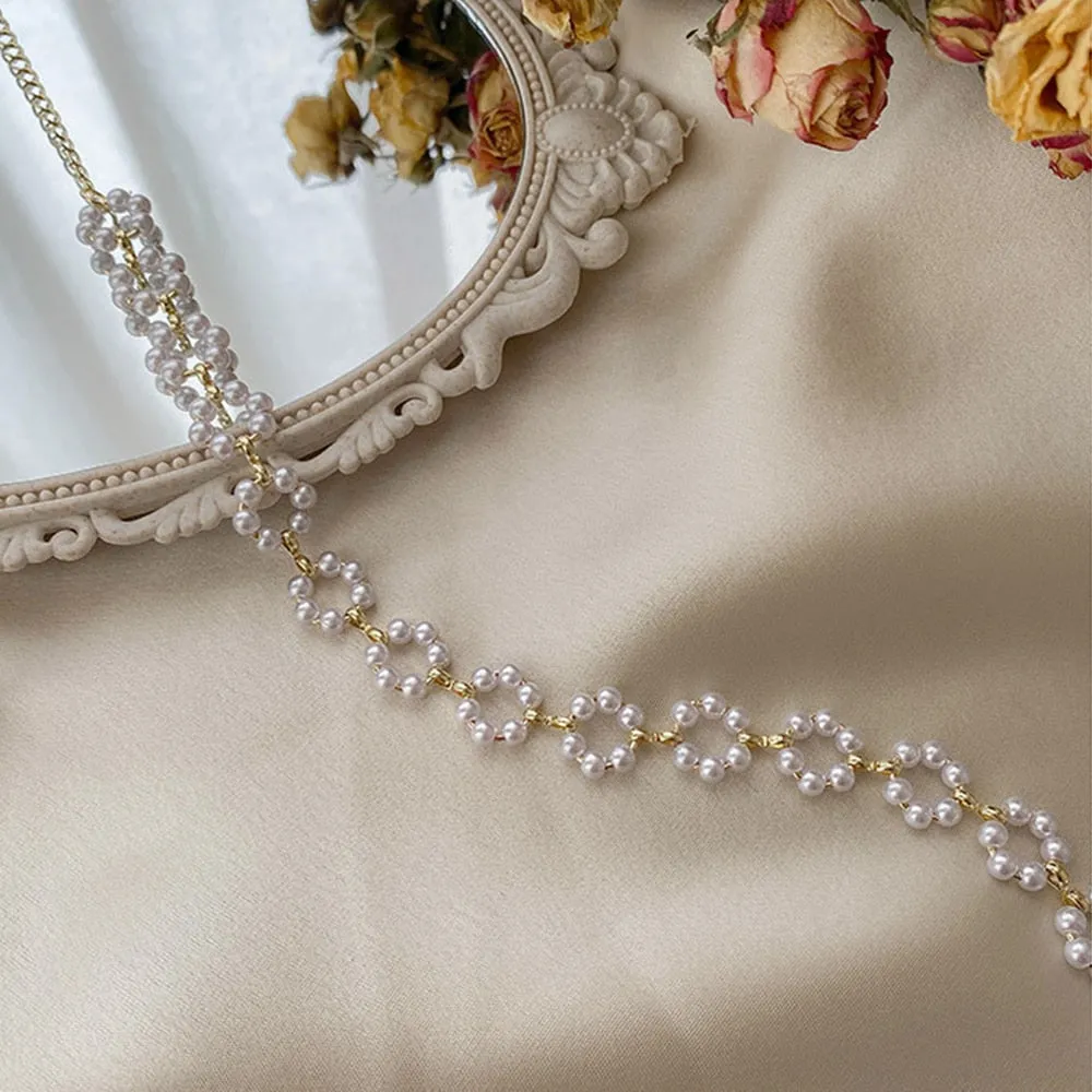 Fashion Temperament Flower Pearl Necklaces Simple Creative Round Hollow Collar Choker Necklaces for Women