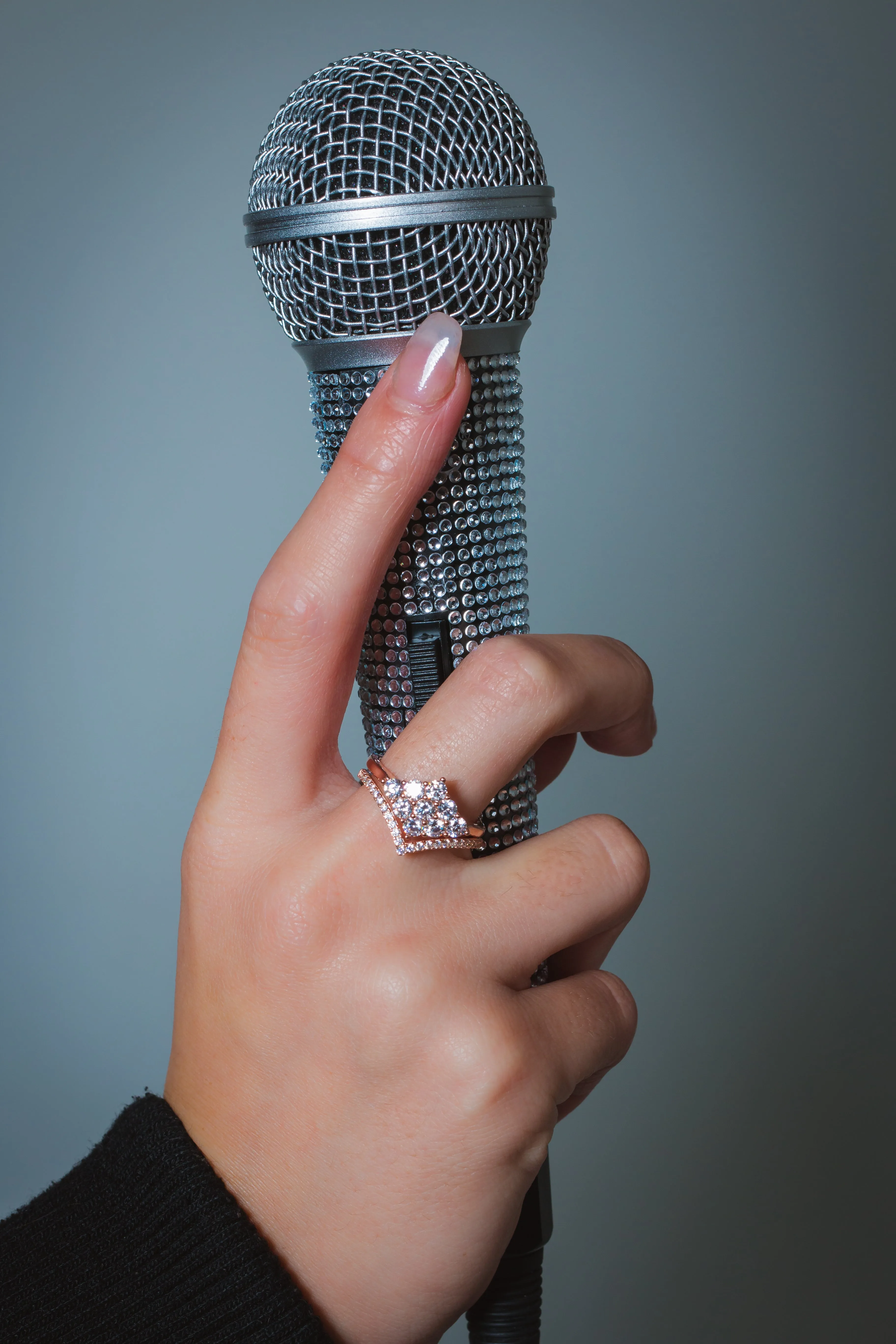 GEORGINI ROCK STAR SHIELD ROSE GOLD RING