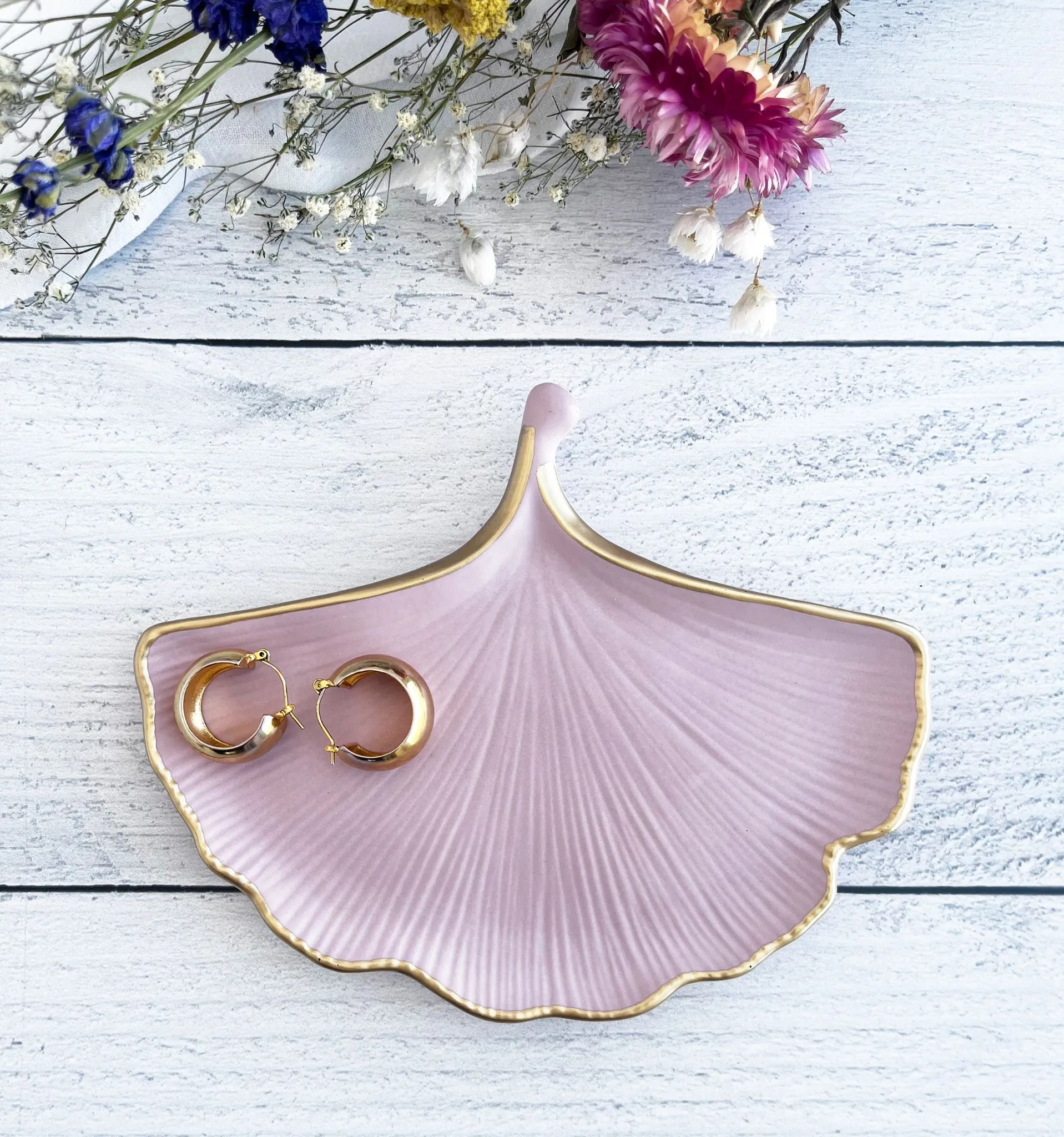 Ginkgo Dishes
