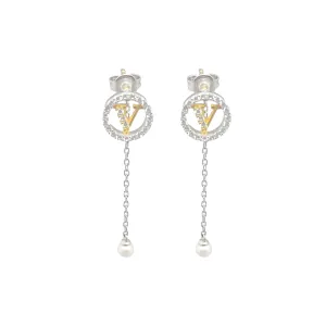 Graceful Harmony Pearl Earring