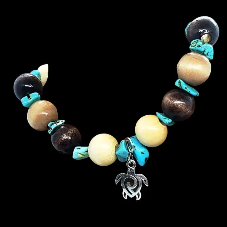Handmade Stretch Boho Style Turtle Charm Bracelet – Natural Wood Beads & Turquoise Howlite