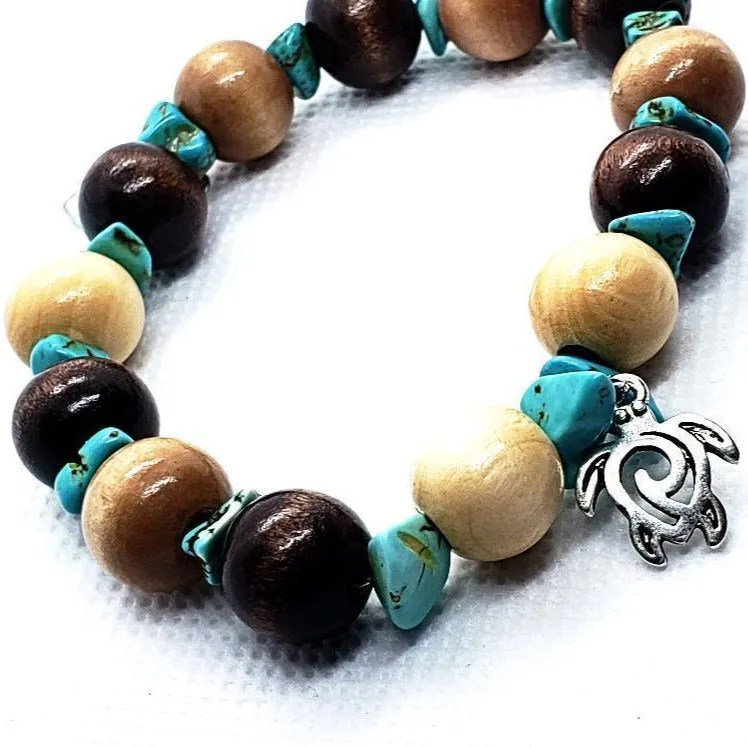 Handmade Stretch Boho Style Turtle Charm Bracelet – Natural Wood Beads & Turquoise Howlite