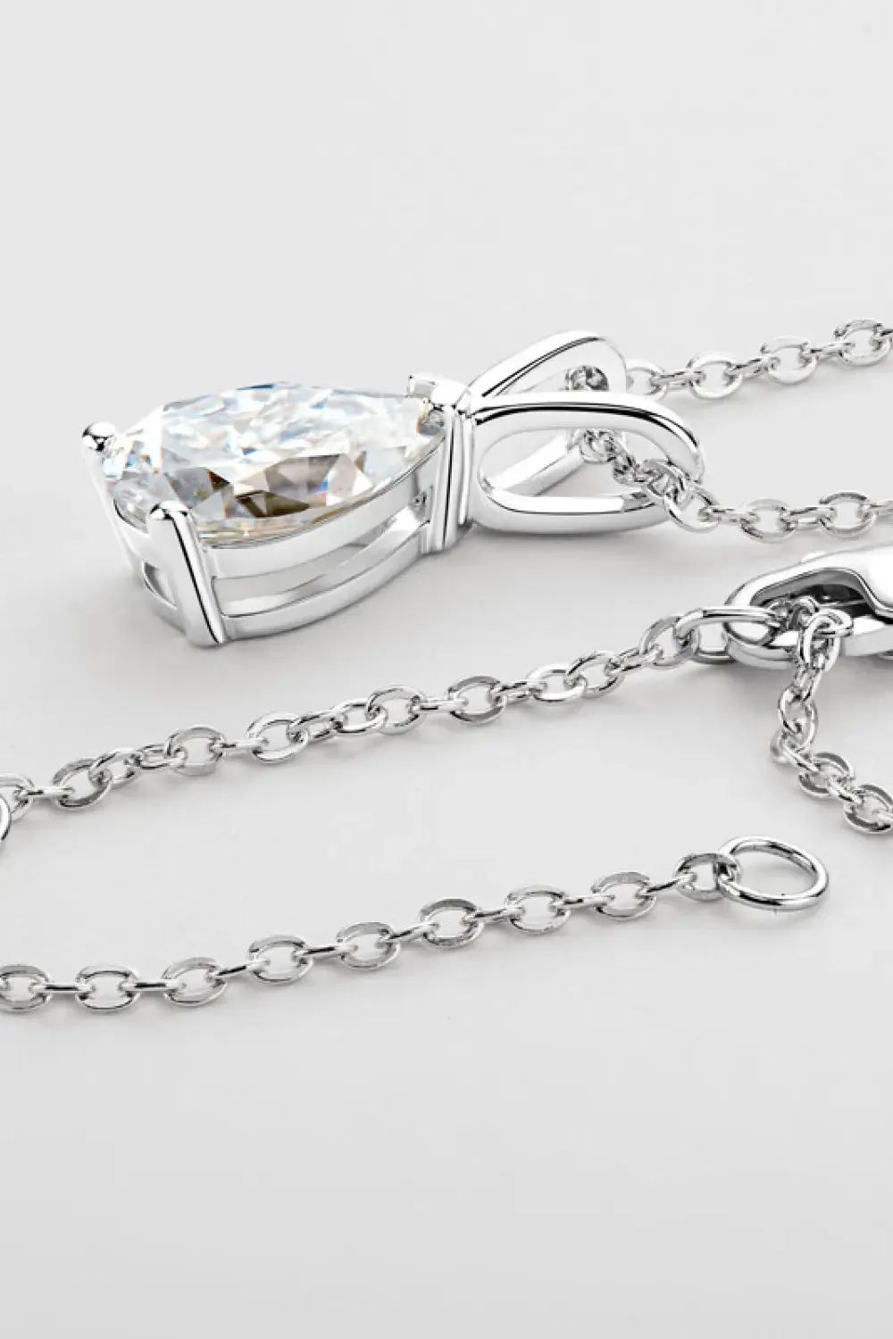 LOVCIA 1.5 Carat Moissanite Pendant 925 Sterling Silver Necklace