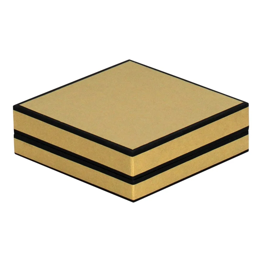 Metallic Pendant Box