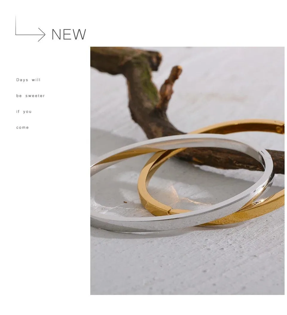 Minimalist 18k Gold Colour Texture Charm 60mm Waterproof 316L Stainless Steel Round Smooth Bracelet Bangles for Women