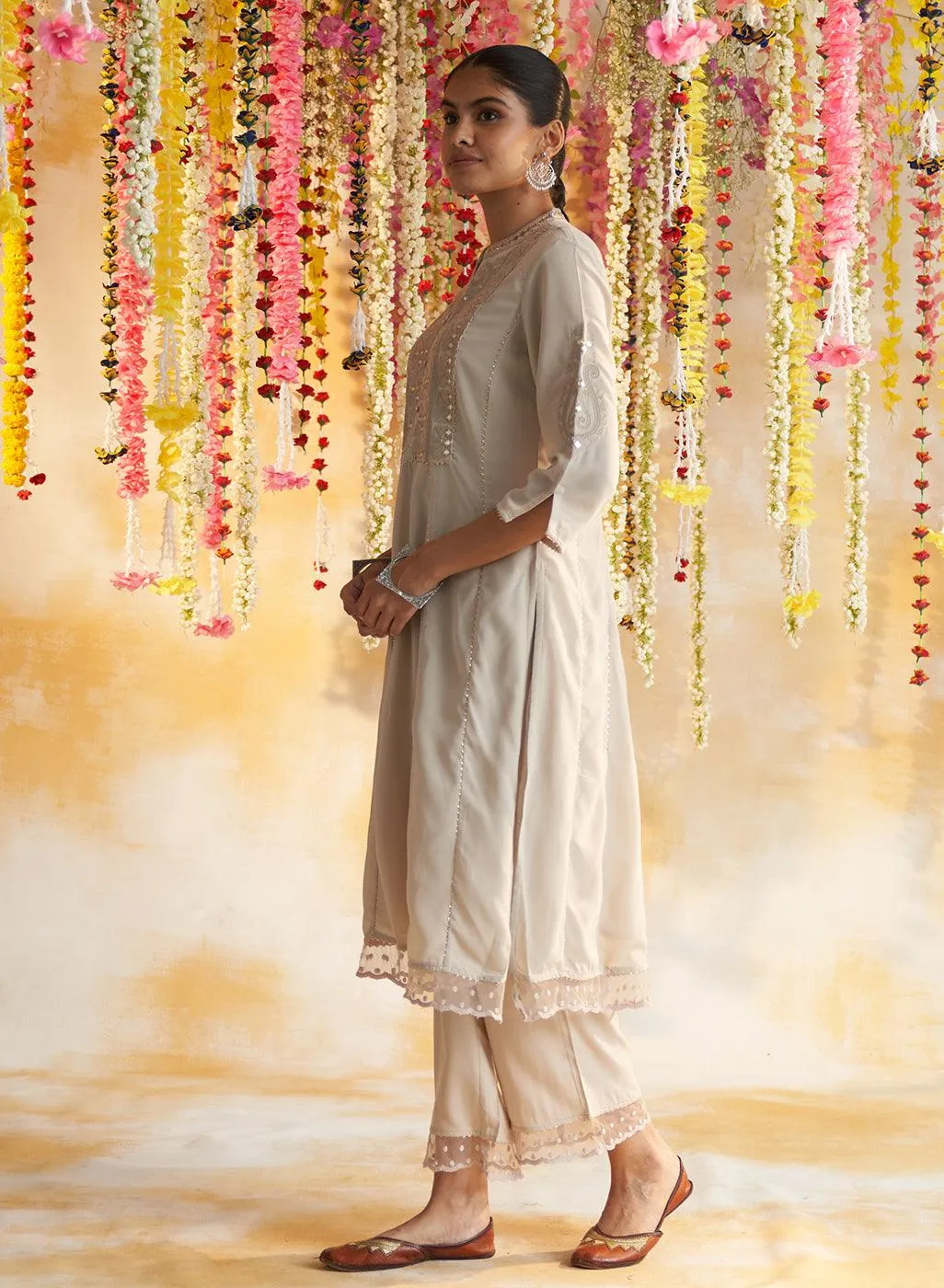 Pink-Beige Kurta Set With Chain Stitch Embroidery