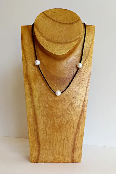 "Triple Scoop" Sliding Freshwater Pearl Necklace