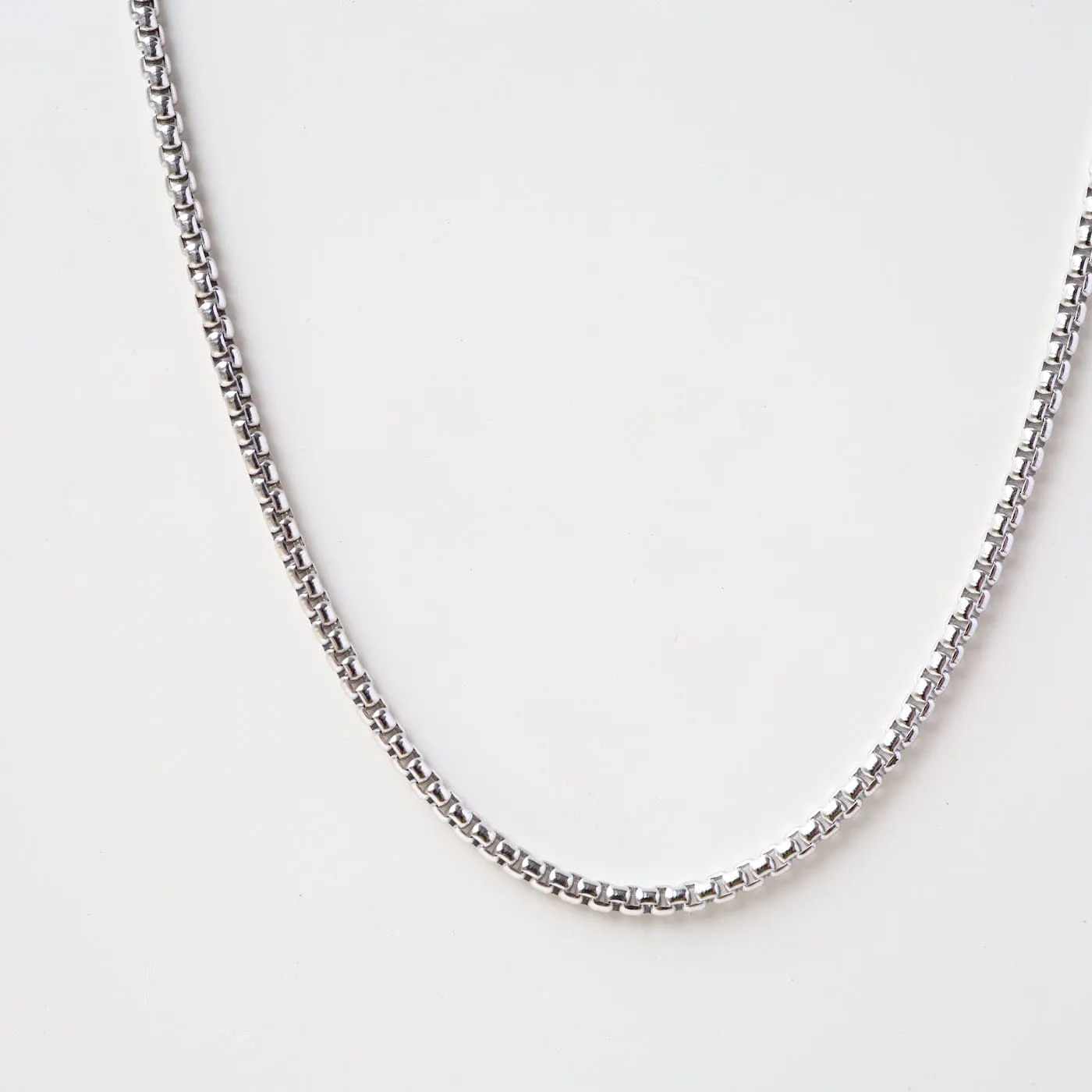 Rhodium Plated Silver Rounded Box Chain - 30"