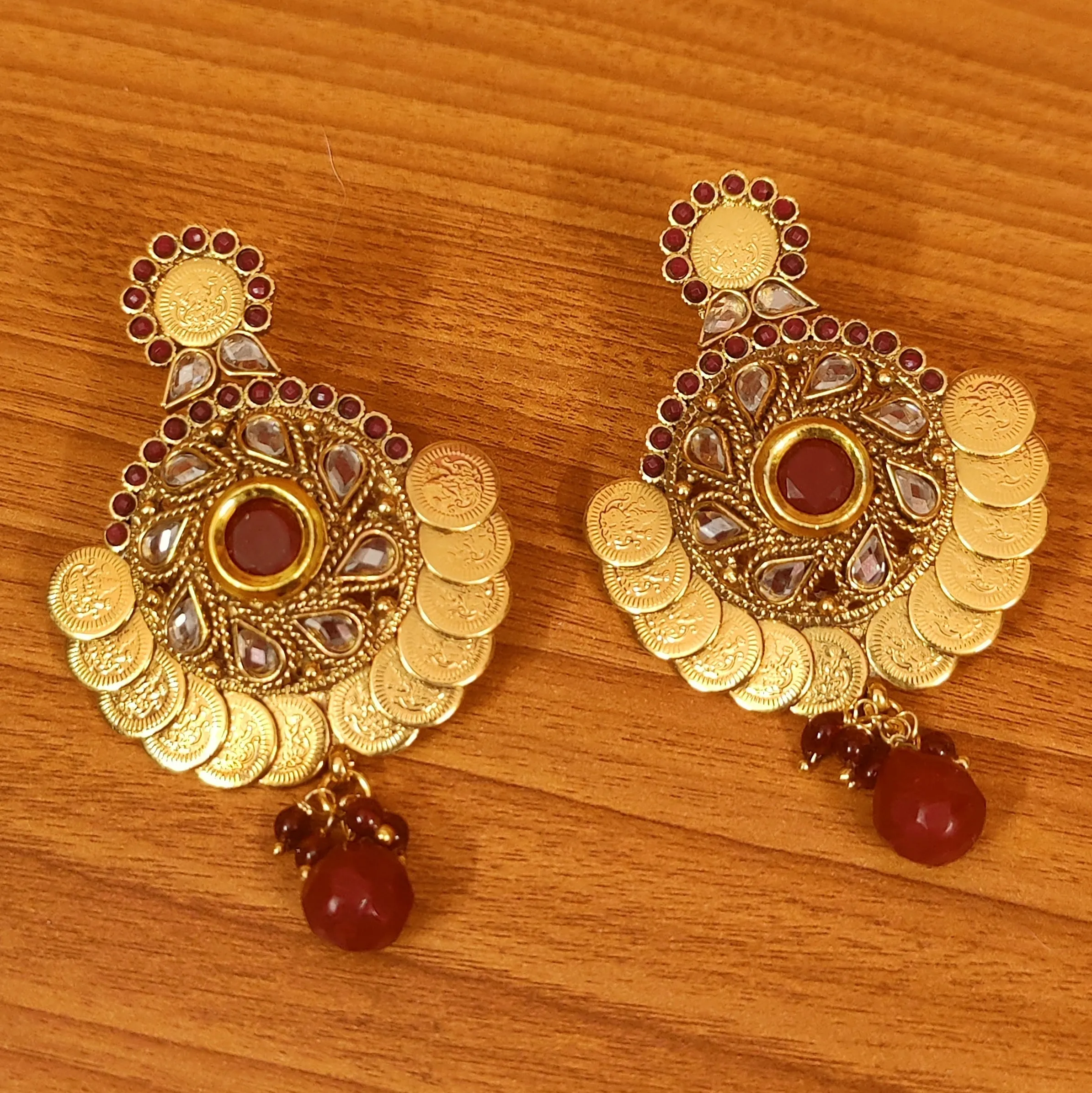 RUBY COLOUR GOLD LOOK GINNI CHANDBALI EARRINGS