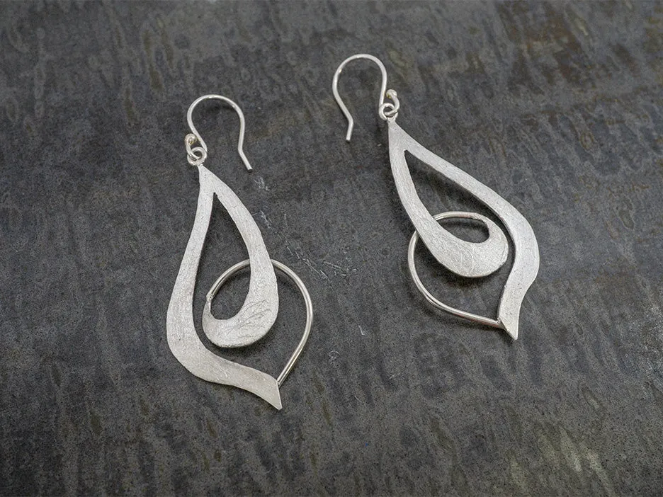Scoured Lyrical Earring on Hook