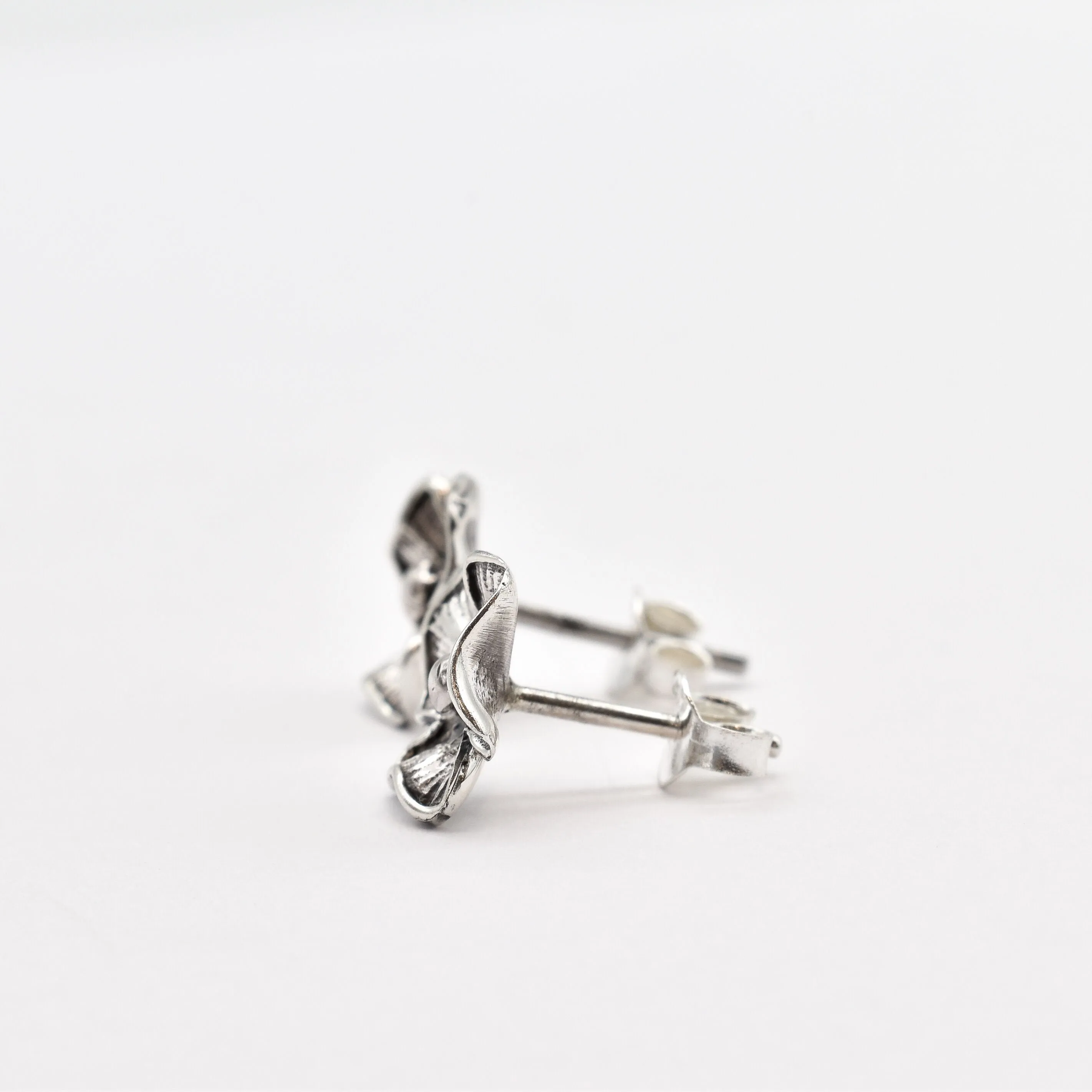 Silver Flower Studs - Boho Flower Earrings - Summer Silver Studs