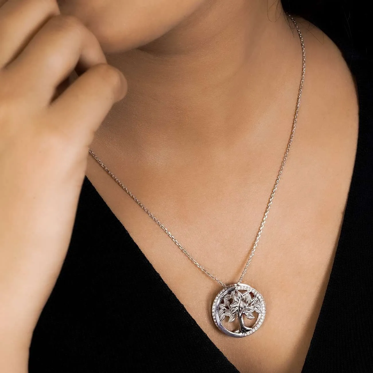 Silver Tree Circle Pendant