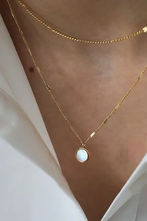 Simple Minimalist Gold Necklace