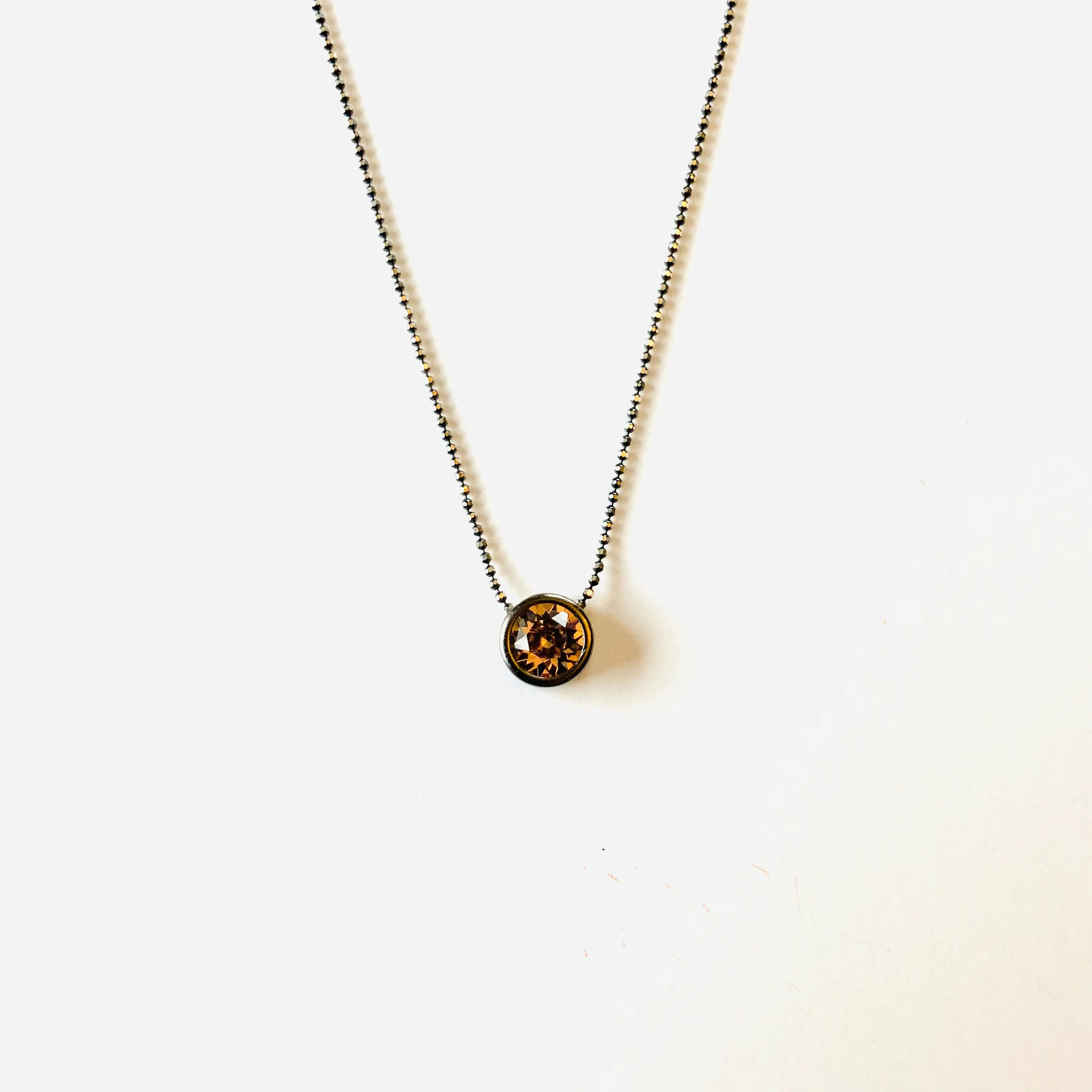 Simple Pendant Slide Necklace in Vintage Rose