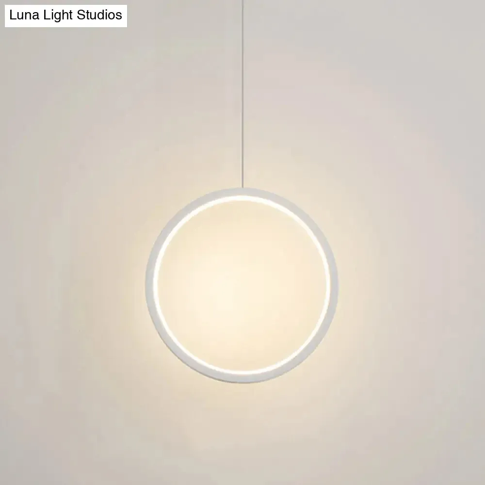Sleek Metal LED Hanging Lamp Kit - Stylish Ring Pendant Light for Bedside Suspension