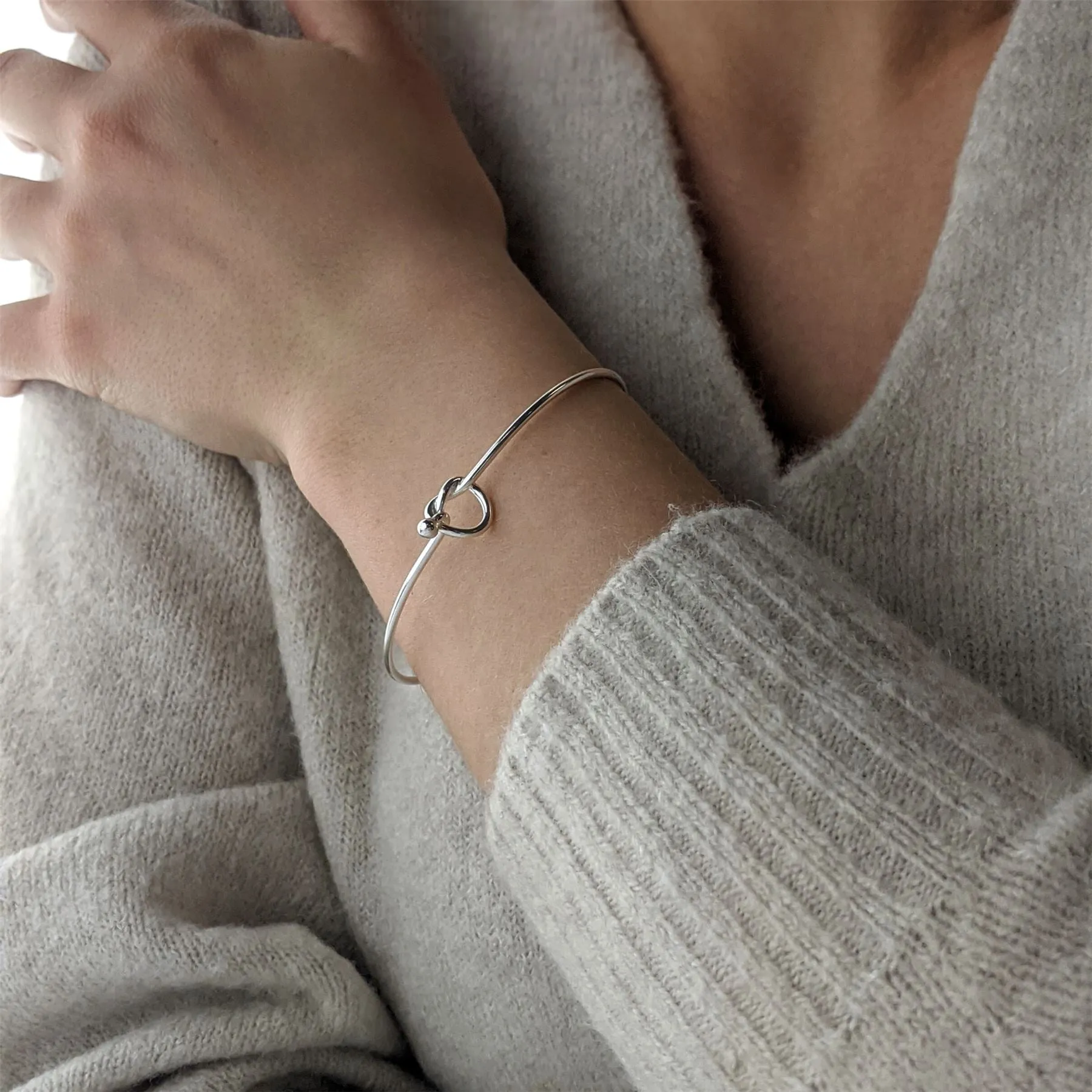 Sterling Silver Friendship Knot Bangle Thin Bracelet With Hook Clasp