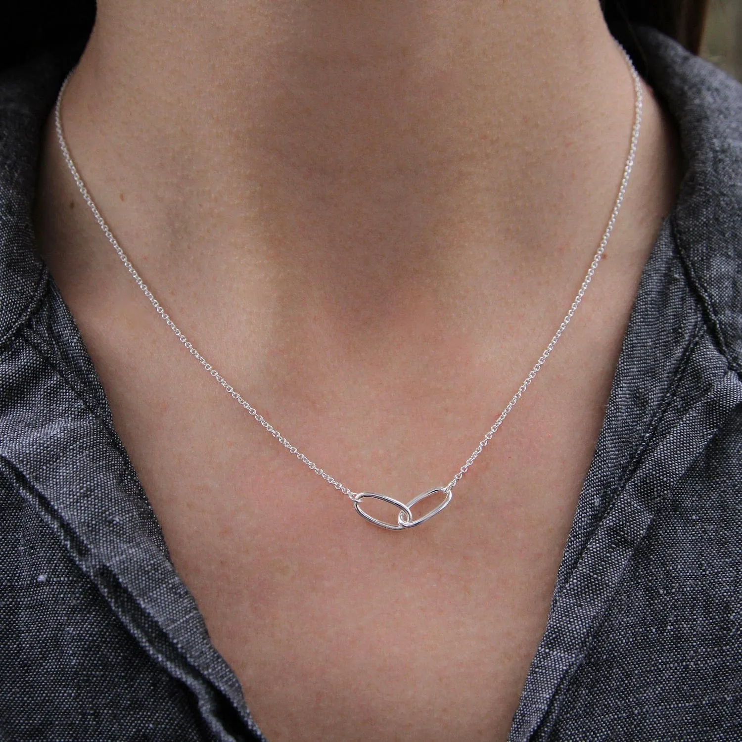Sterling Silver Interlocking Ovals Necklace