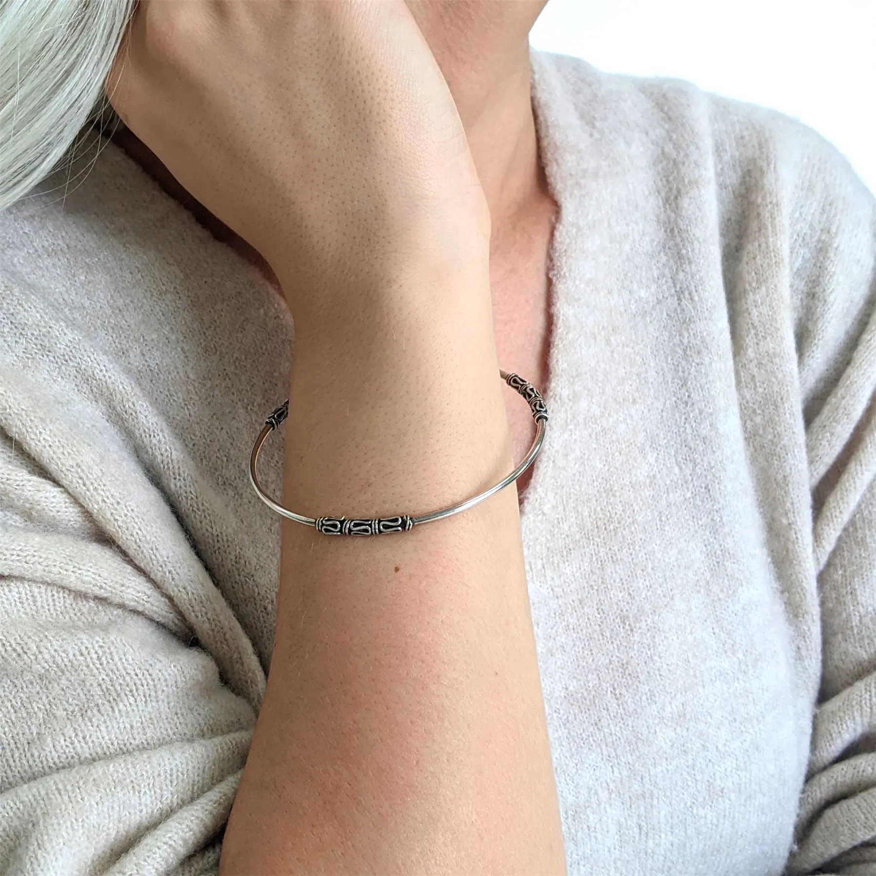 Sterling Silver Thin Round Tube Intricate Balinese Stackable Bangle