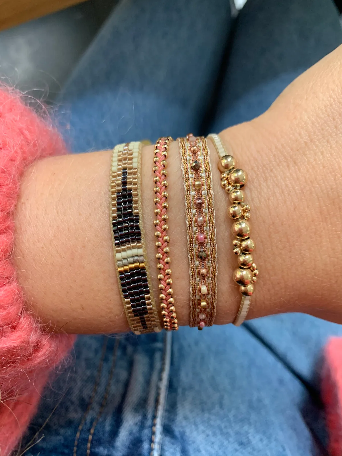 TRENZA HANDWOVEN BRACELET IN GOLD & PINK