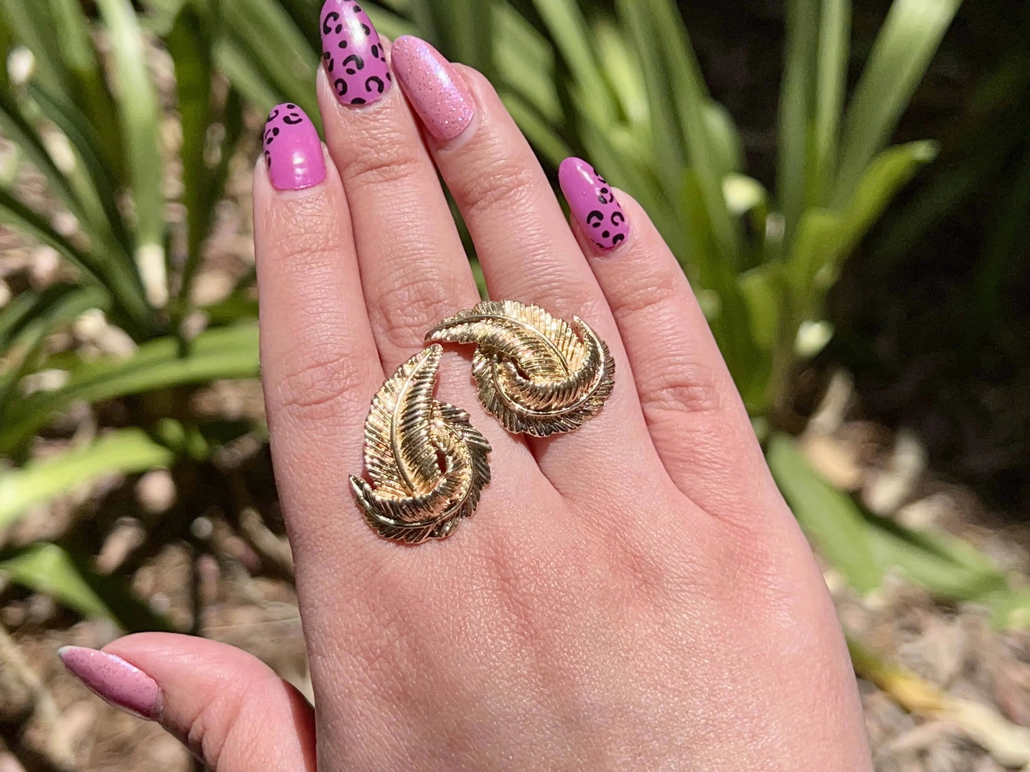 Vintage Gold Feather Swirl Earrings, 14K